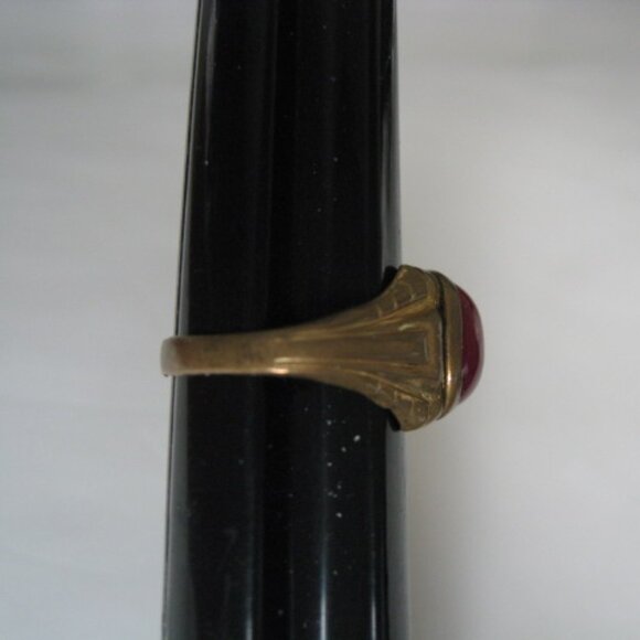 Men's Gold Tone Vintage Ring Size 9+ - Picture 9 of 10